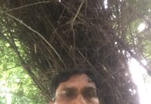गोद के तीन रूप,1-जन्म देने वाली माँ की गोद(जन्मदाता)।2-धरती मां की गोद सारी जिंदगी बौझ ढोनें वाली(पालनहार)। 3-अंतिम गोद (अर्थी)शकुन की नींद,कभी ना टूटने बाली।