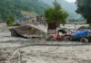 नेपाल और तिब्बत के बीच मुख्य ज़मीनी सीमा, ग्यारोंग पोर्ट के आस-पास बचाव कार्यों की ज़िम्मेदारी संभालने वाली टीम ने ढलानों पर नज़र रखने और आस-पास काम कर रहे बचाव कर्मियों को समय रहते चेतावनी देने के लिए ड्रोन तैनात किए
