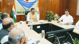 देहरादून: कुंभ की तैयारियों को लेकर मुख्य सचिव ने की बैठक, अधिकारियों को दिए निर्देश-तय समय में काम पूरा करें