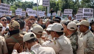 मणिपुर हिंसा: तीन मैतेई लोगों की हत्या के मामले में पुलिस की कार्रवाई, तीन गिरफ्तार; कांगपोकपी में बंद का एलान